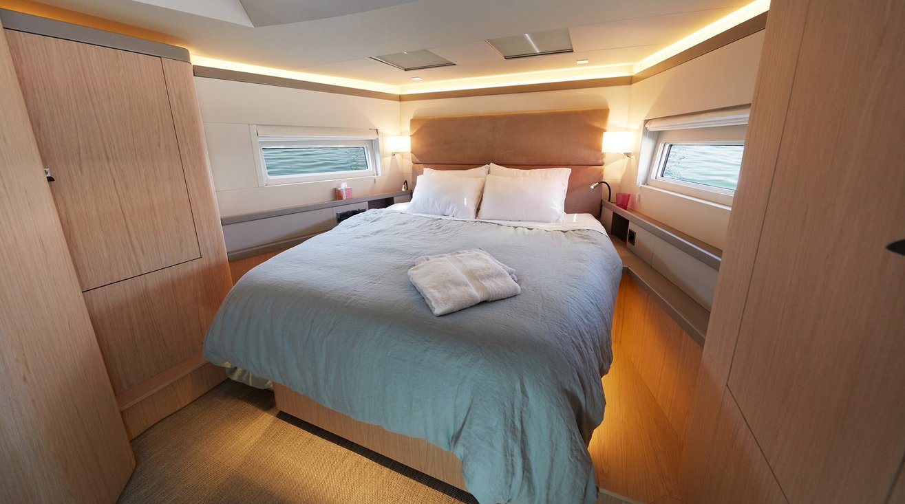 Oceanis 62 — photo 22