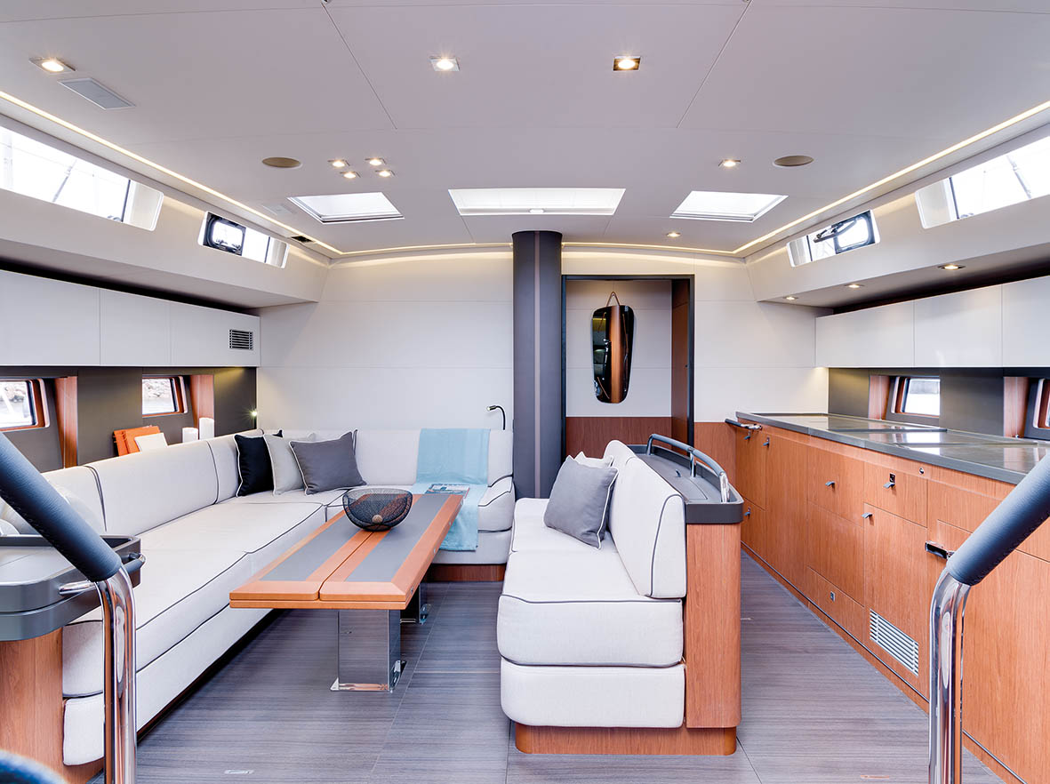 Oceanis 62 — photo 23