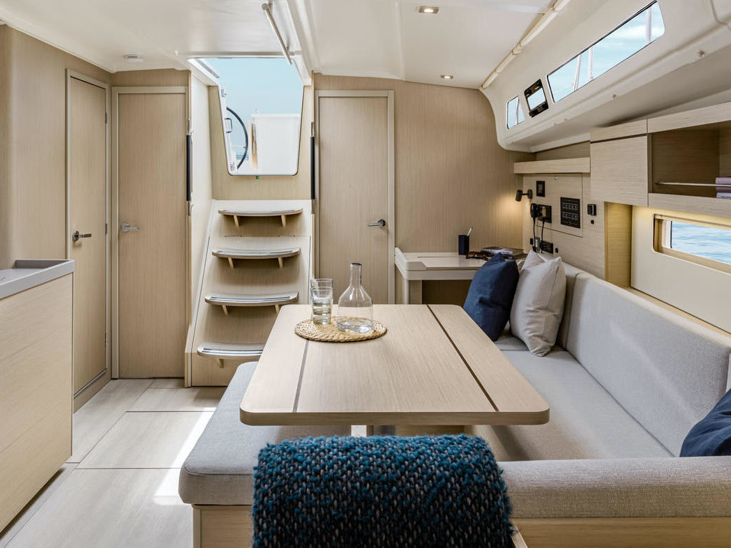 Photo #7 - Oceanis 40.1 (Vienna Nano | Solar Panel, Inverter, Bow Thruster) in Preveza - 18218