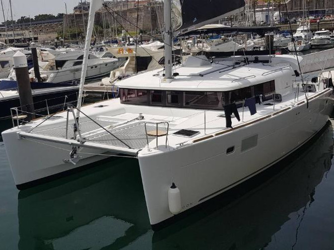 Photo #1 - Lagoon 450 Flybridge (SILICIA) in Kastela - 19345