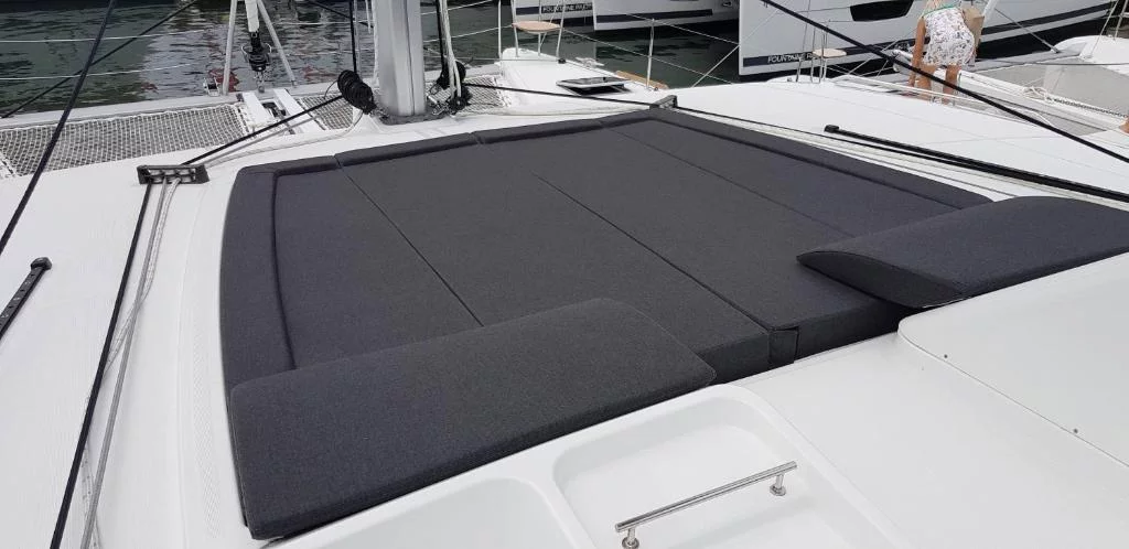 Lagoon 450 Flybridge (SILICIA)  - 3