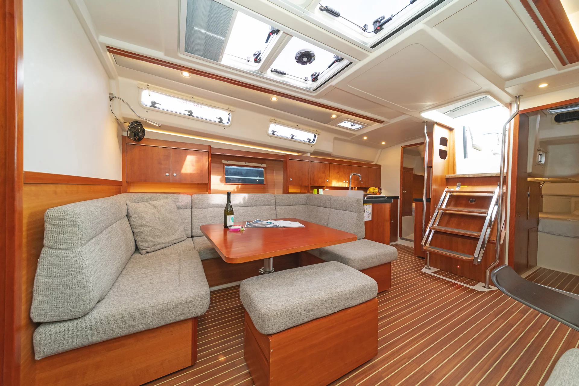 Hanse 455 (Caitlin of Lorne)  - 19