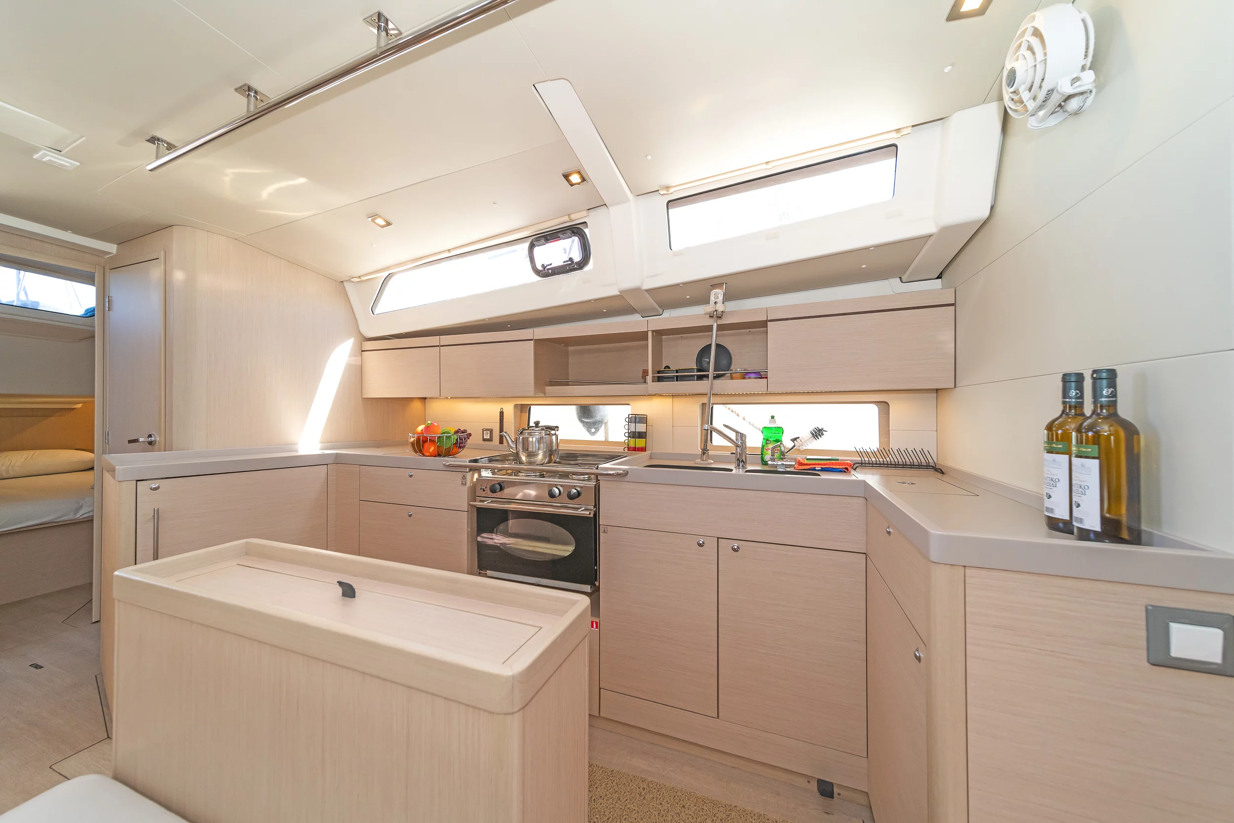 Oceanis 46.1 (Beautiful Helen)  - 6