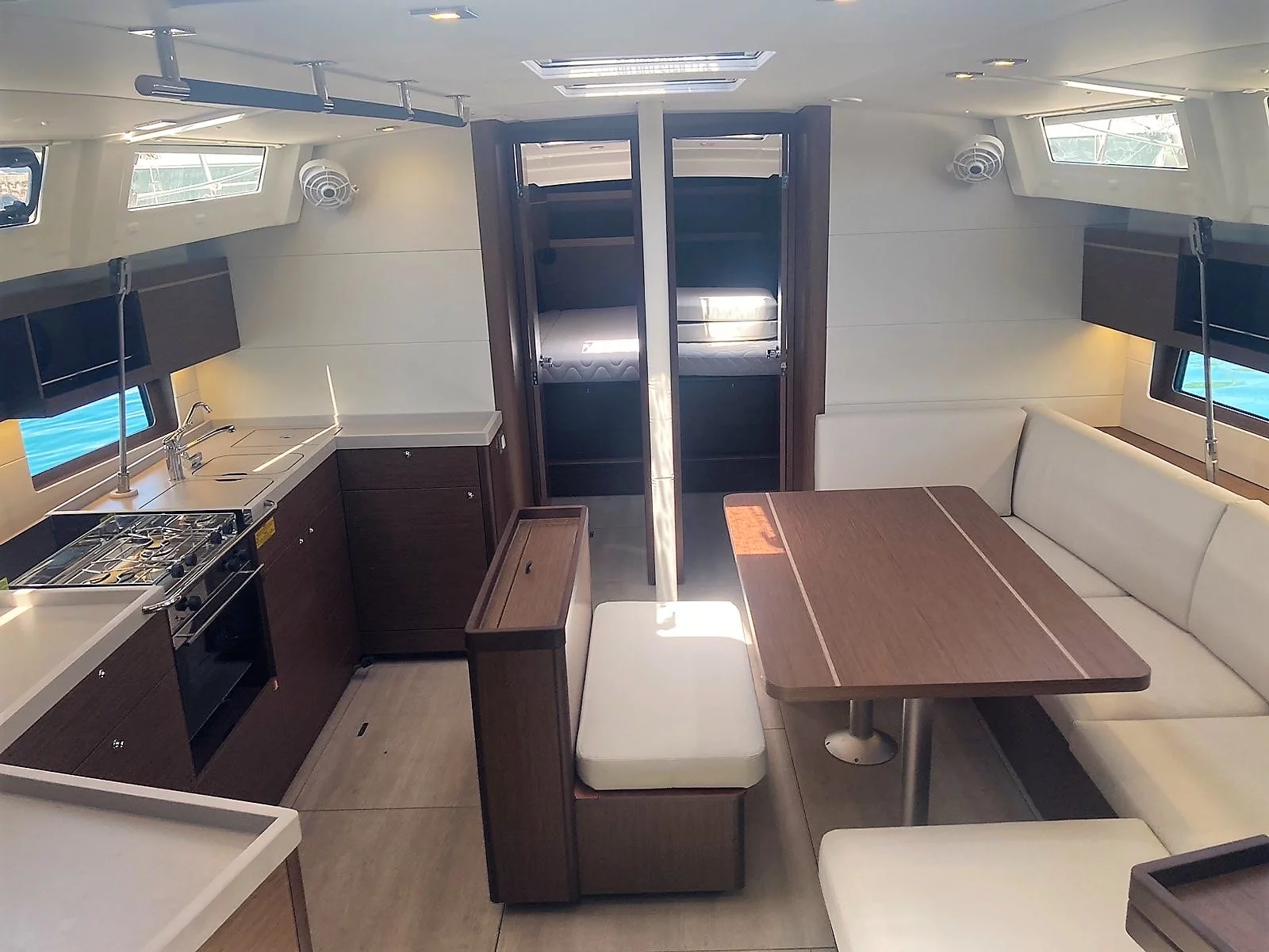 Oceanis 46.1 AC (Jacob) Interior image - 1