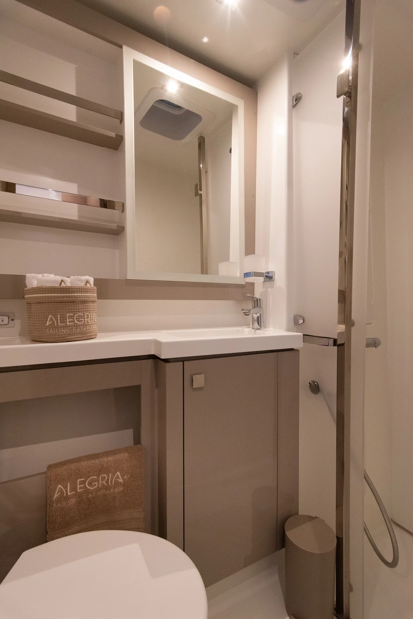 Fountaine Pajot - Saona 47 (Crewed "Alegria")  - 26