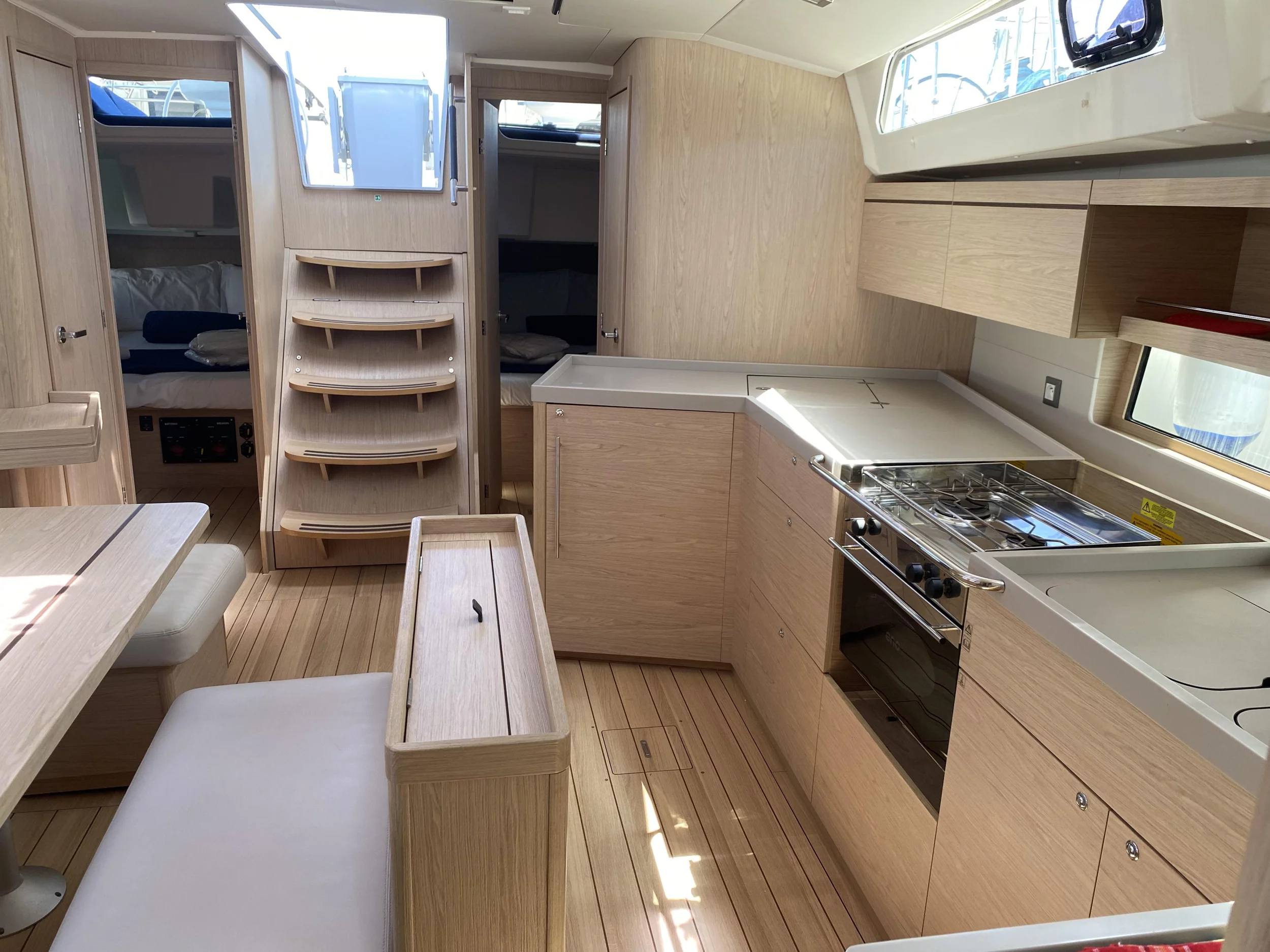 Oceanis 46.1 (4 cab) (Ferro Azzurro)  - 22