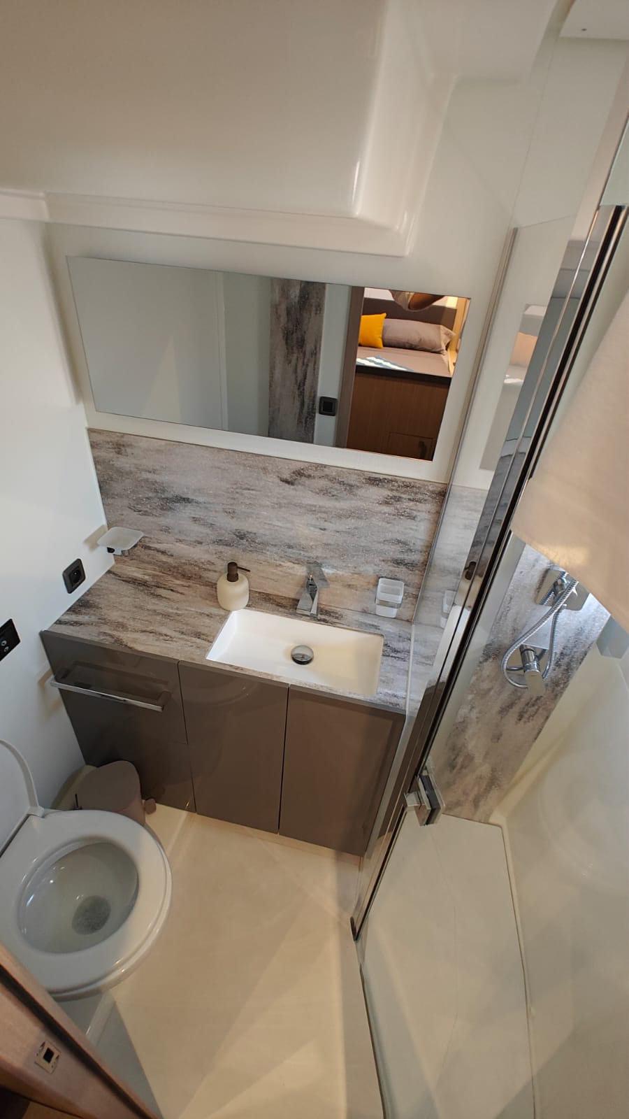Prestige M48 — photo 10