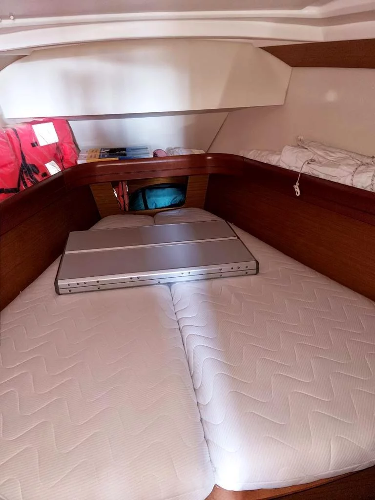 Sun Odyssey 42 i (Sea Nest)  - 1