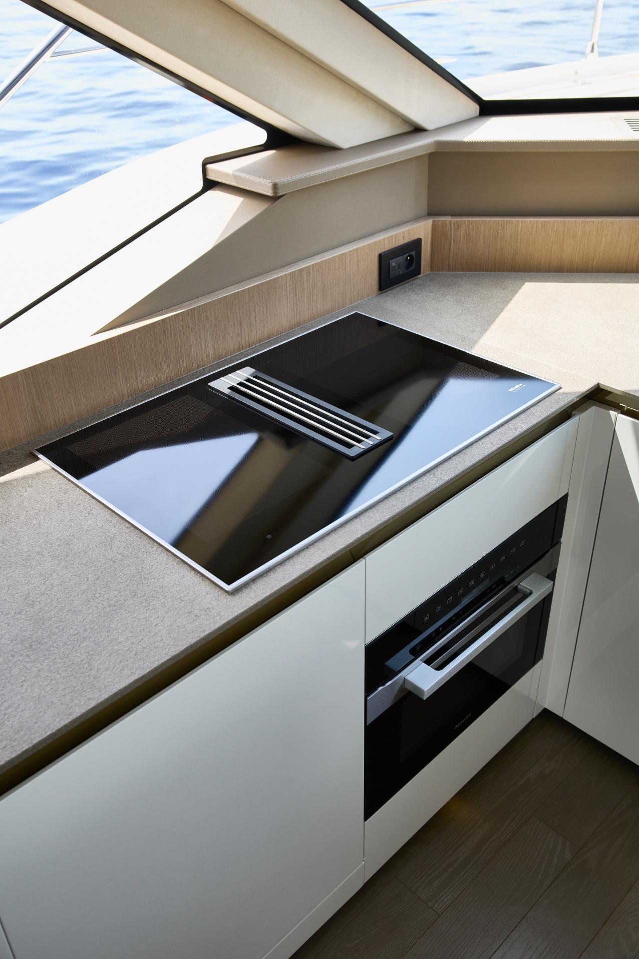 Prestige M7 — photo 7