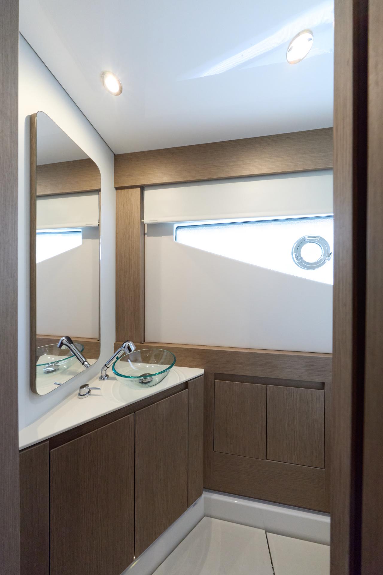Prestige M7 — photo 5