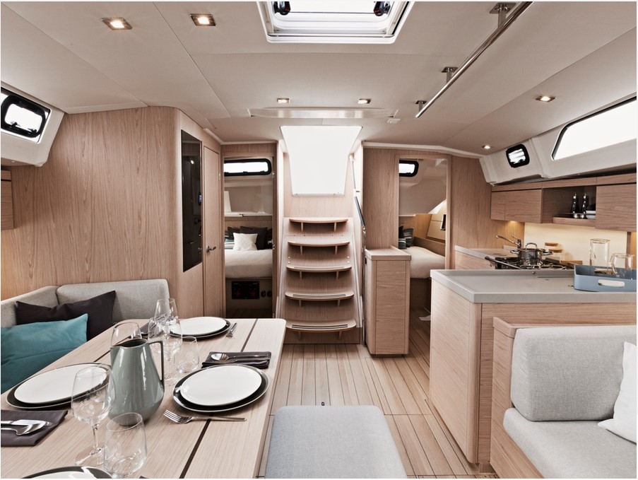 Photo #8 - Oceanis 46.1 (Aurora) in Vibo Marina - 19519