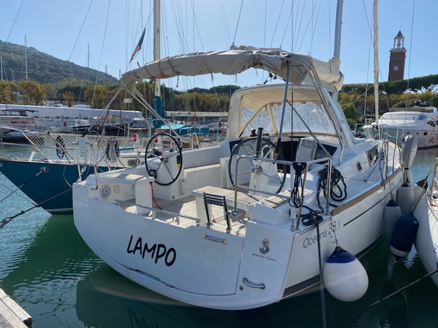 Photo #6 - Oceanis 38.1 (Lampo) in La Spezia - 19570