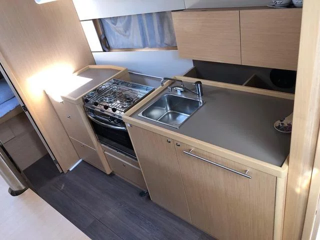 Oceanis 38.1 (Lampo)  - 14