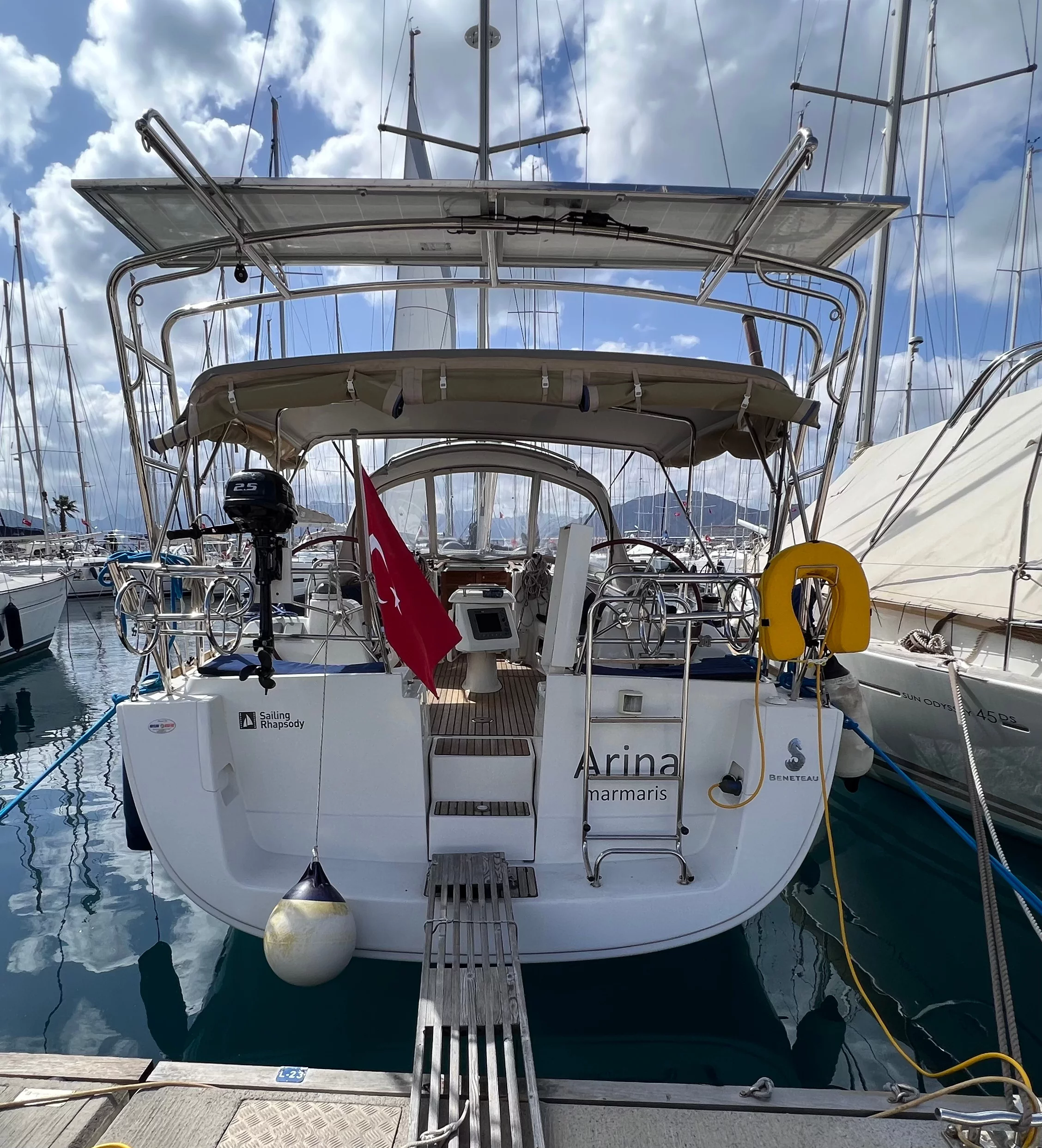 Oceanis 40 (Arina)  - 1