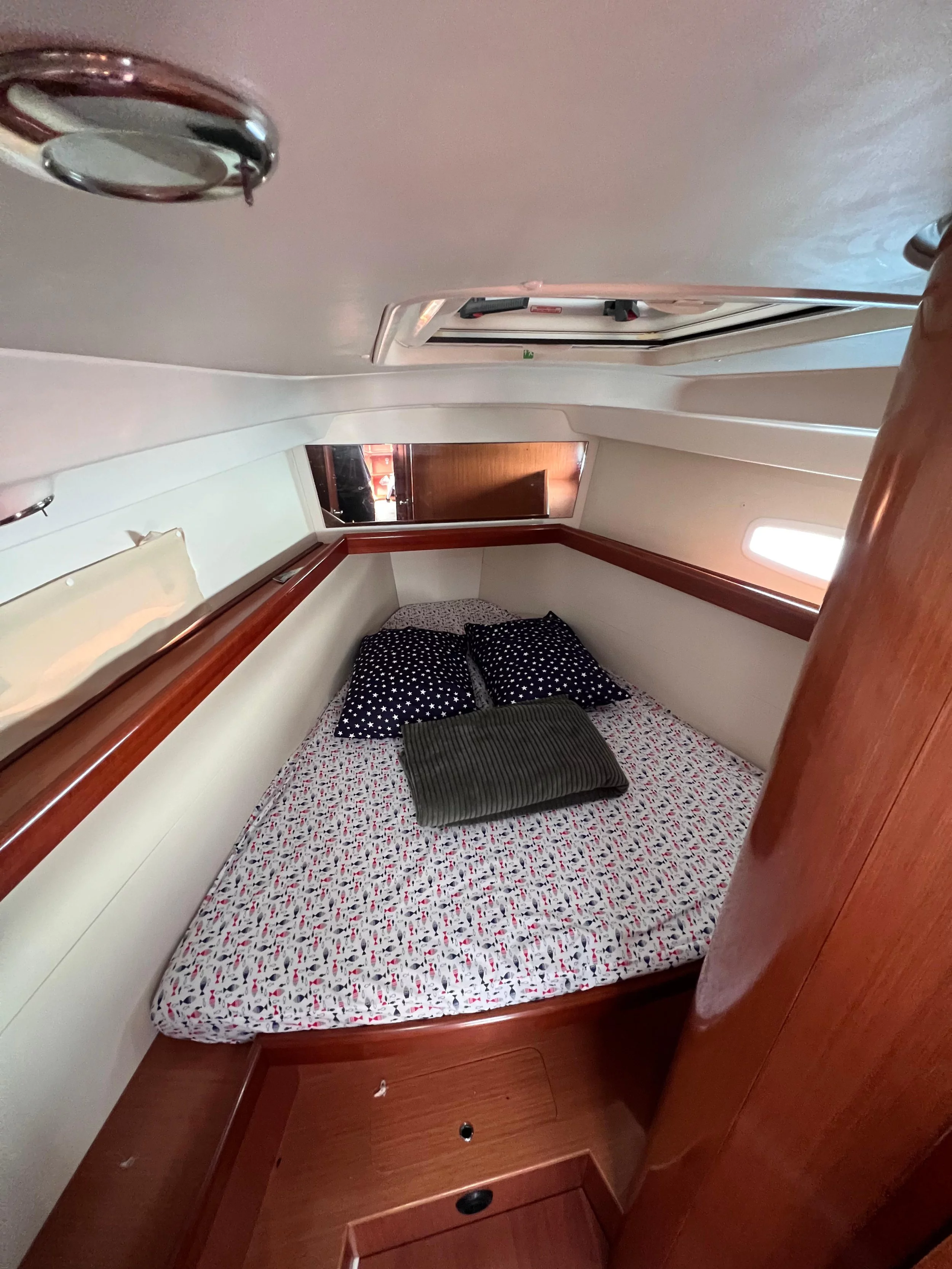 Oceanis 40 (Arina)  - 2