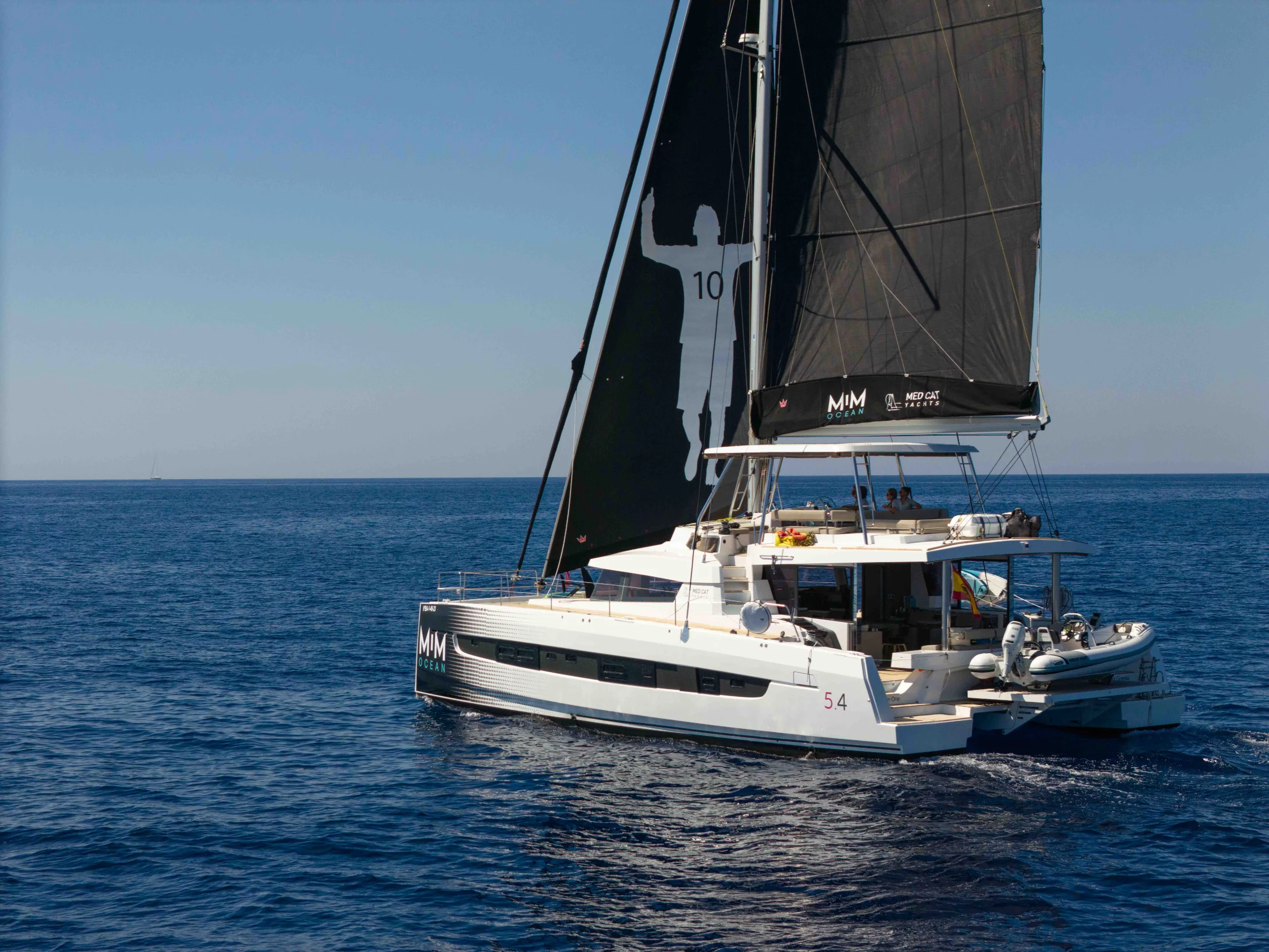 Bali 5.4 4 cab (MIM OCEAN 3) Main image - 0