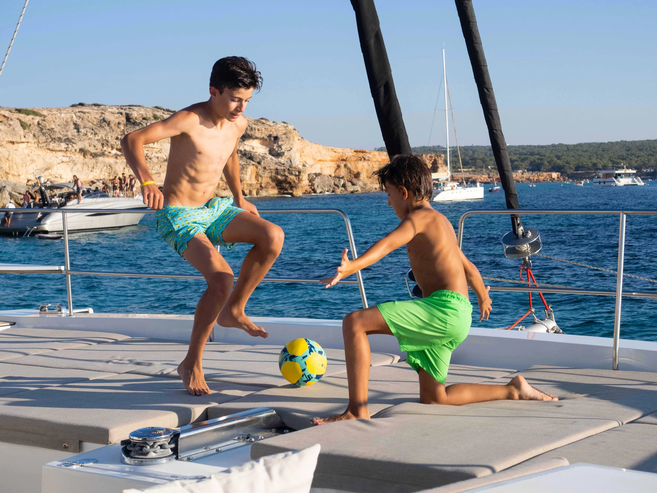 Bali 5.4. (MIM OCEAN 2) Front cockpit football - 6