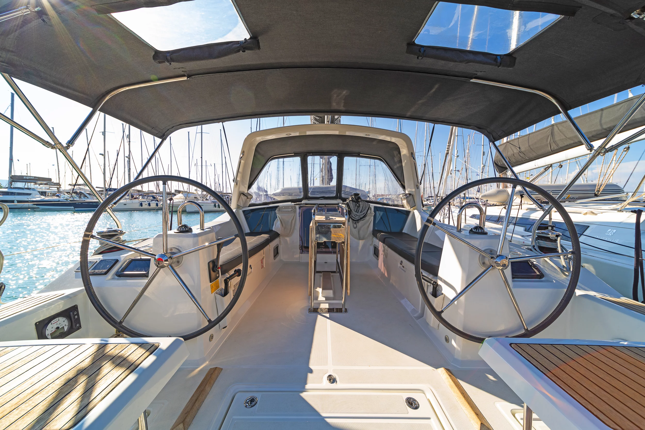 Oceanis 41.1 (Elena)  - 14