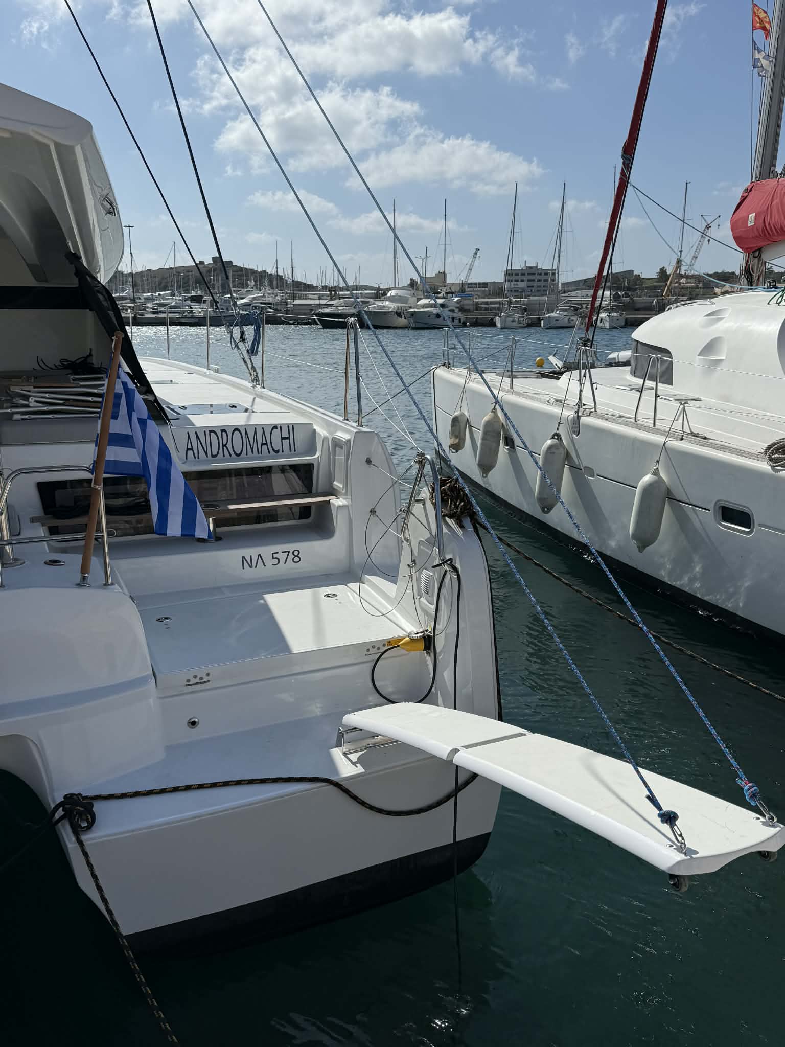 Lagoon 43 — photo 7