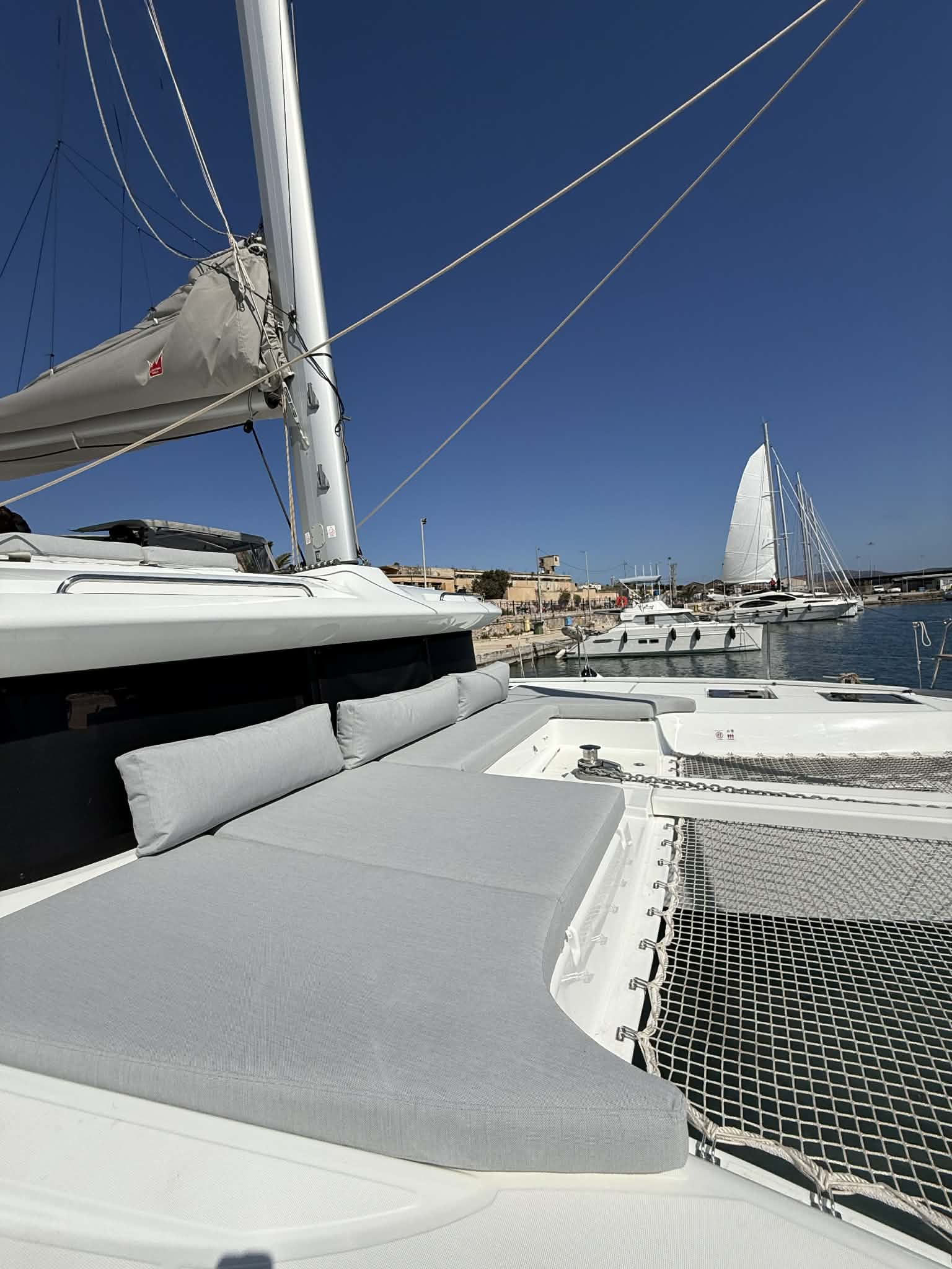 Lagoon 43 — photo 14