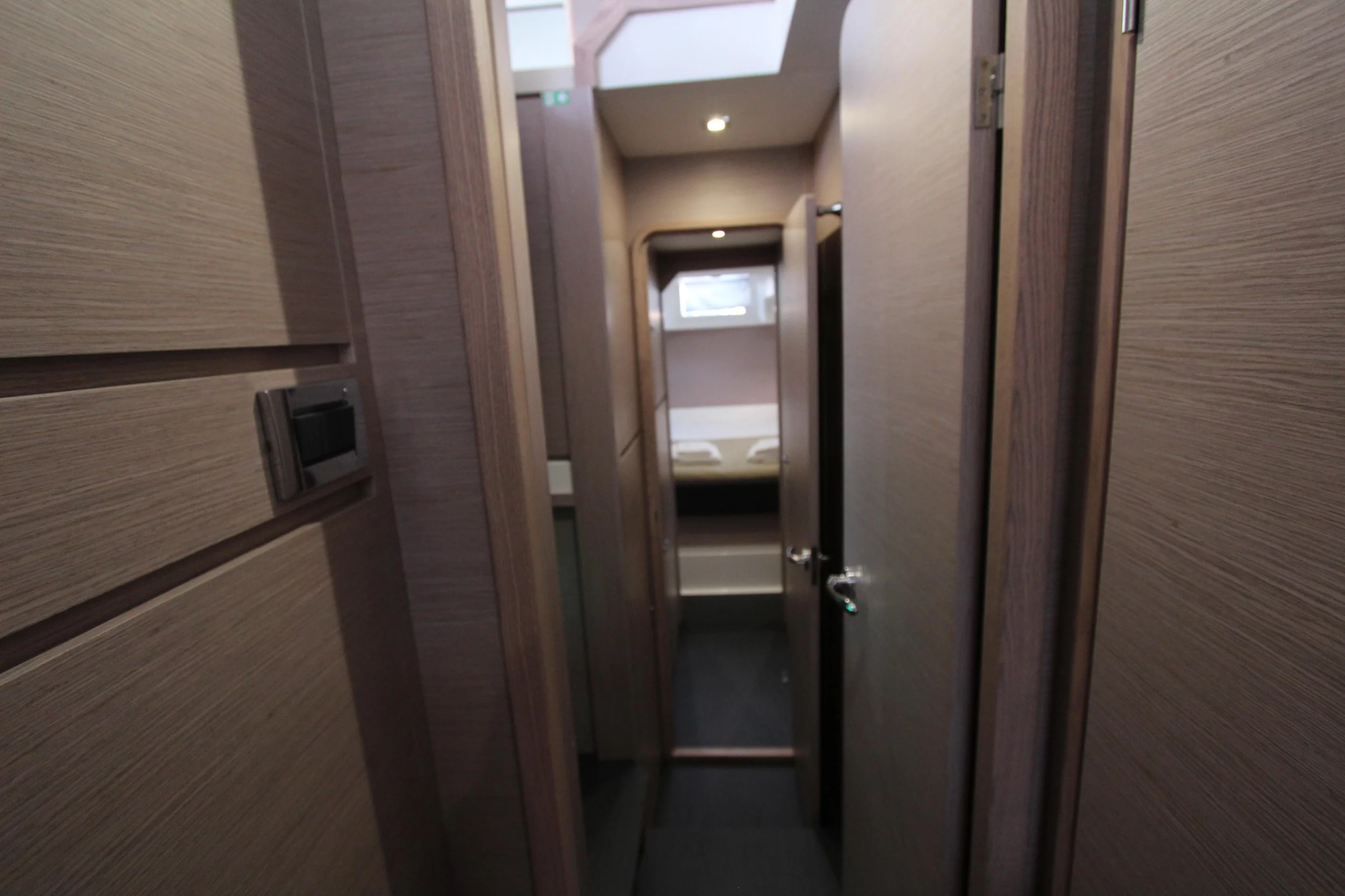 Dufour Catamaran 48 5c+5h (Lublu)  - 8