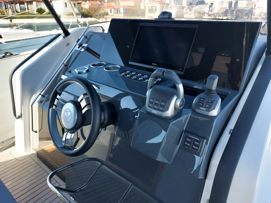 Tesoro T40 (Matija) interior - 15