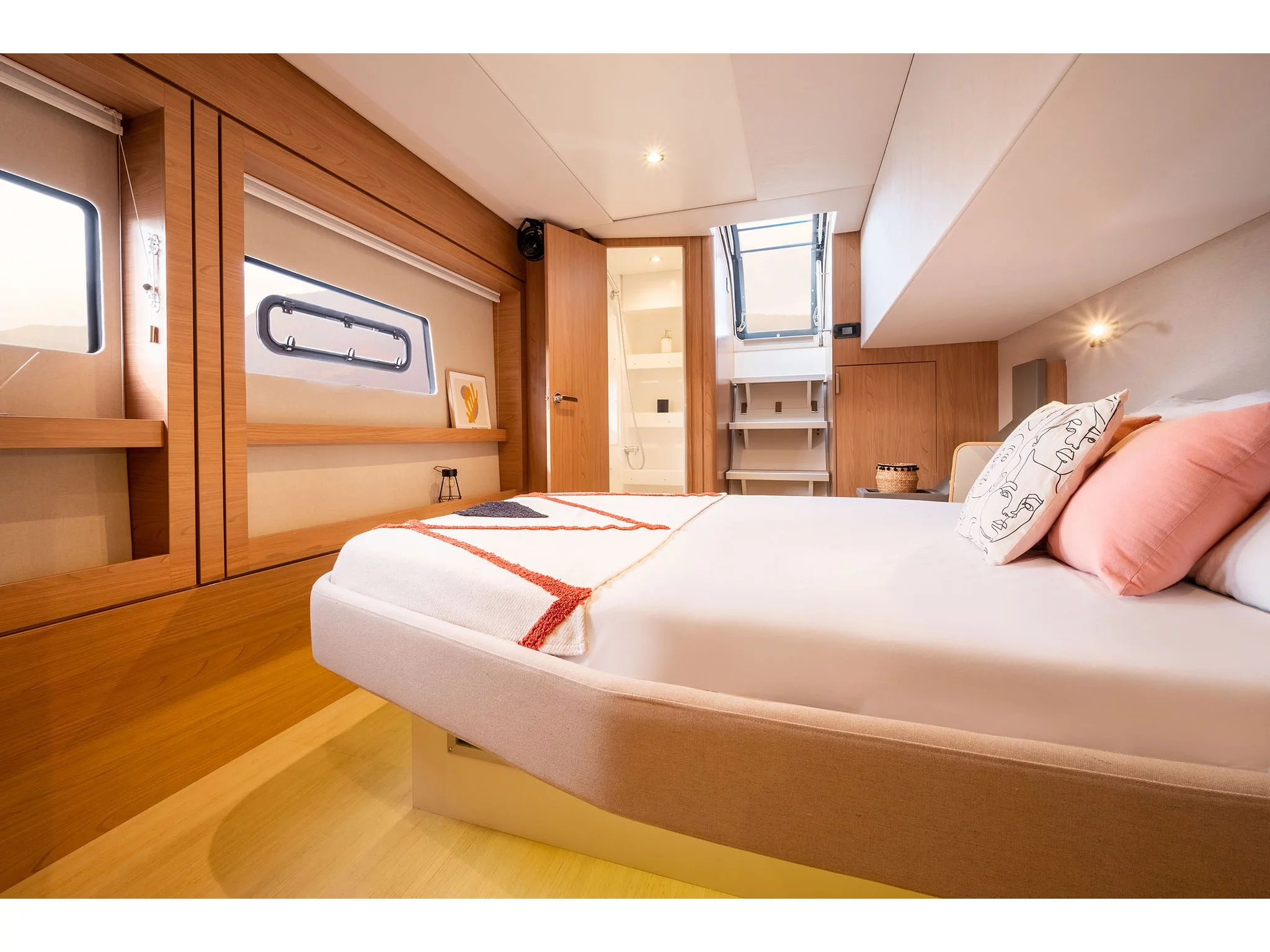 Bali 4.8 Silver Dolphin (Silver Dolphin) Interior image - 19