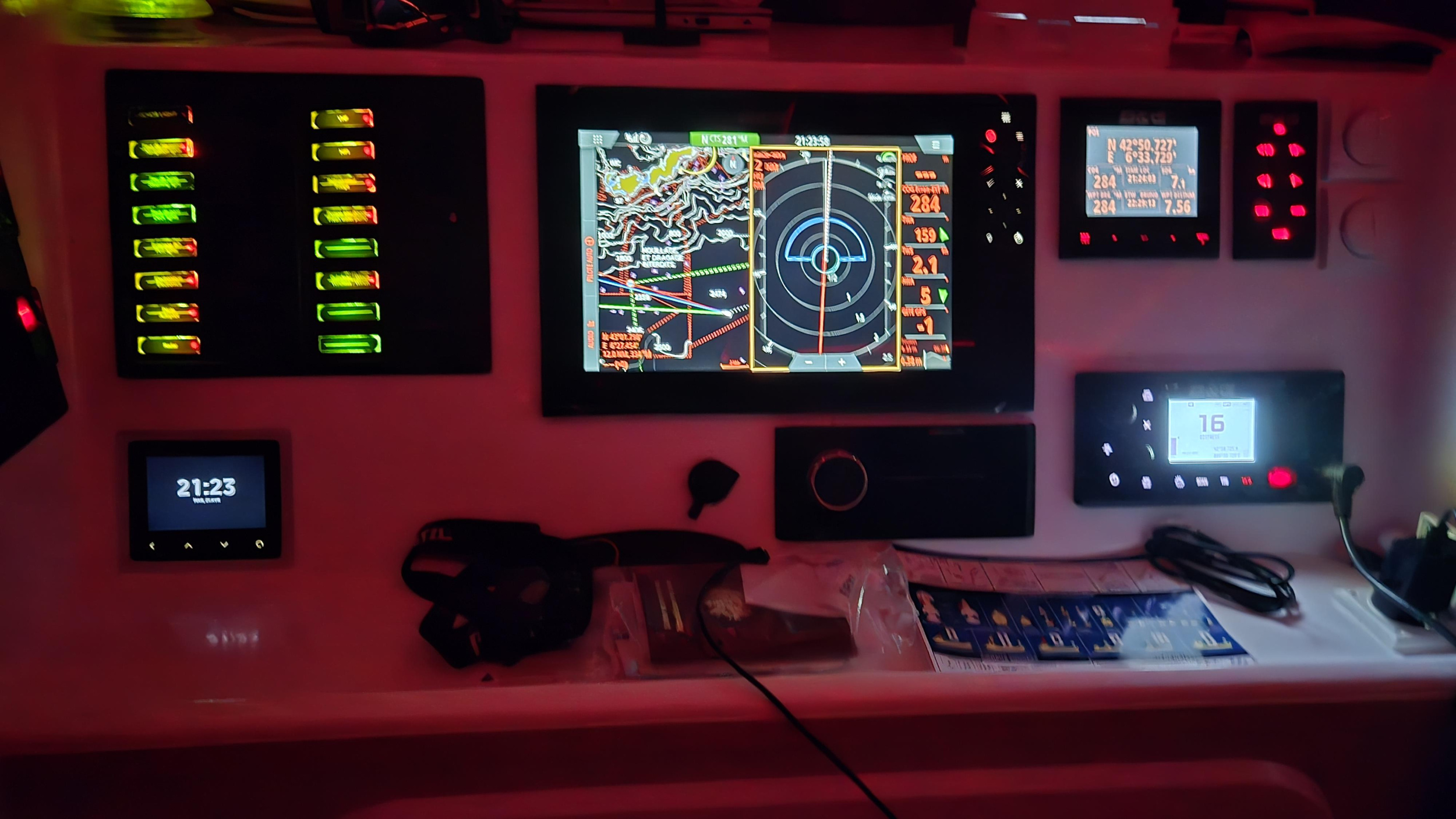 Neel 43 — photo 11