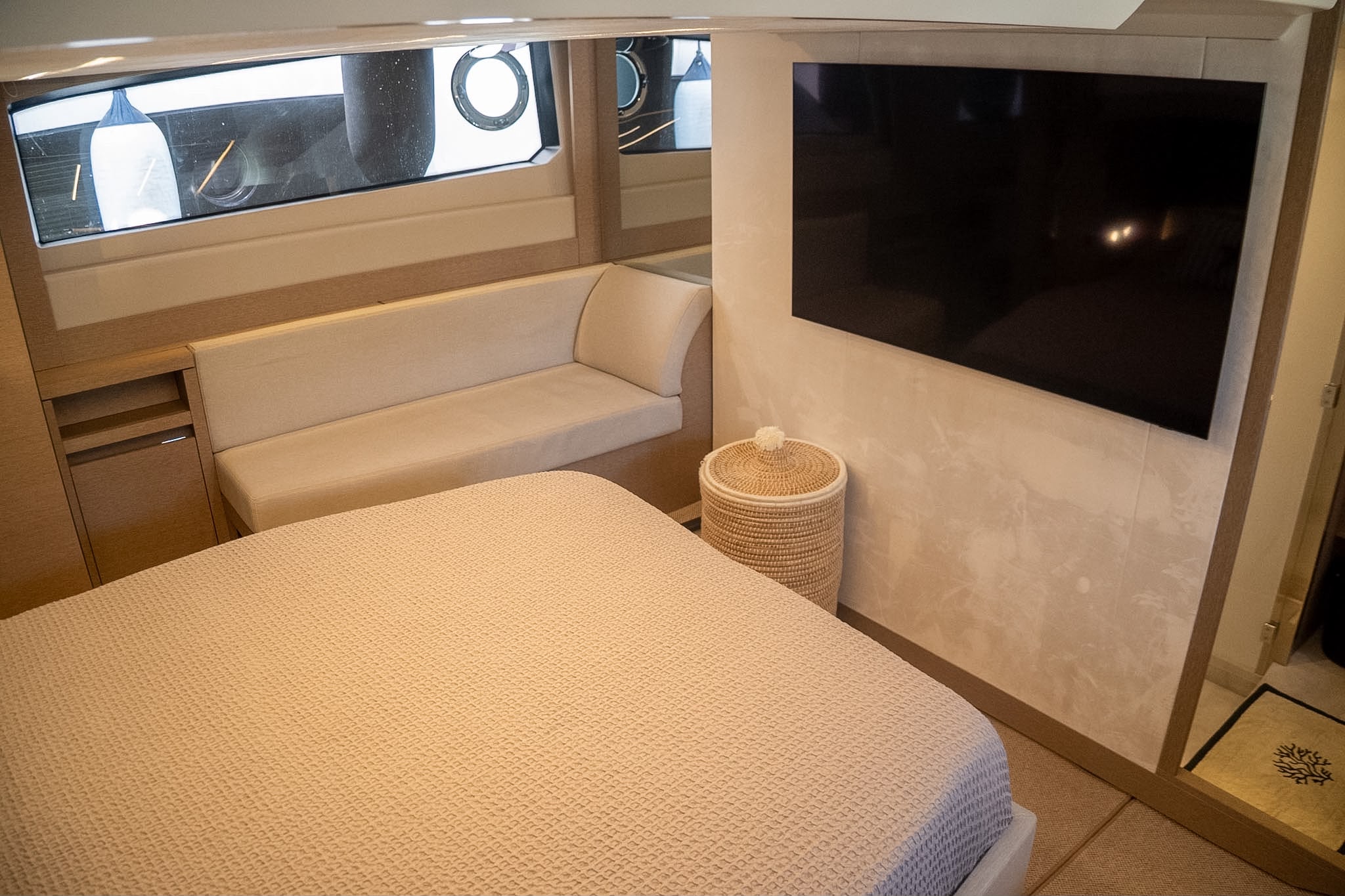 Prestige 520 S — photo 12