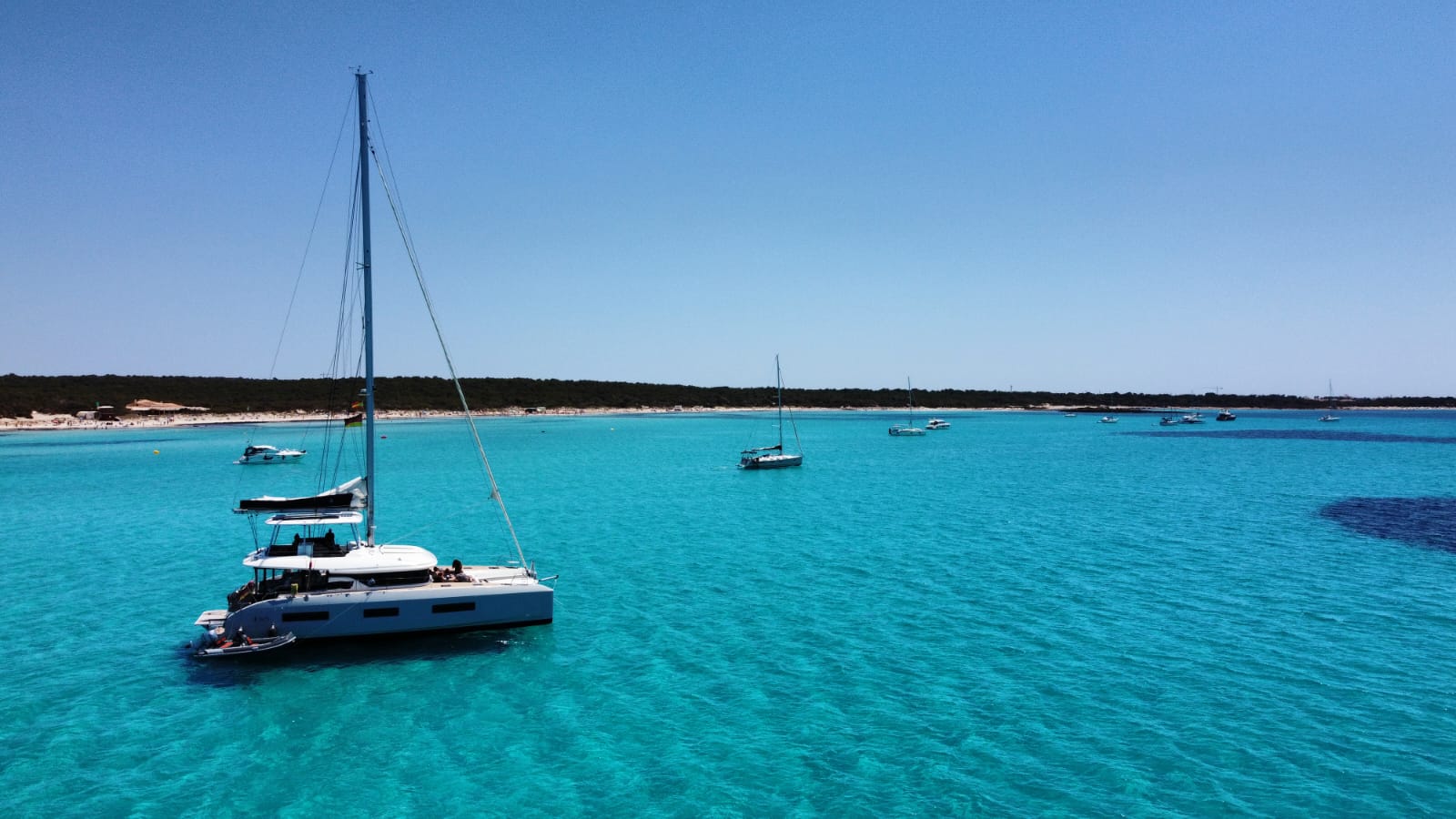 Photo #22 - Lagoon 55 (Slow Down) in Palma - 18420