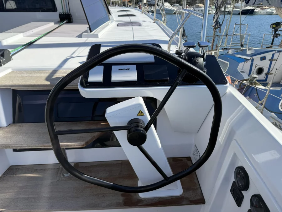 NAUTITECH 44 (4 CAB + 1 P) (L AIGLE DES MERS)  - 45