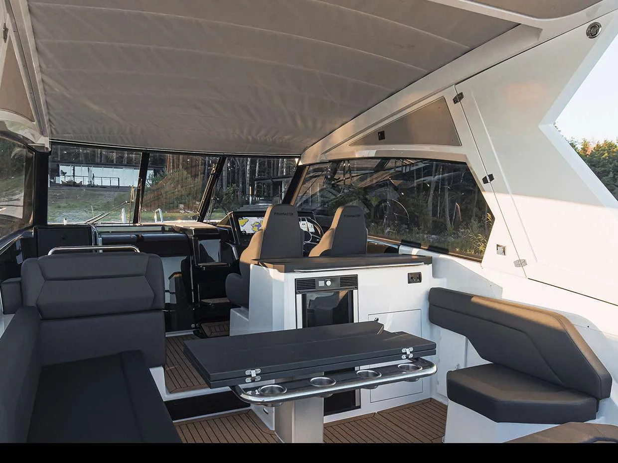 Finnmaster T9 ST (Alba) Interior image - 15