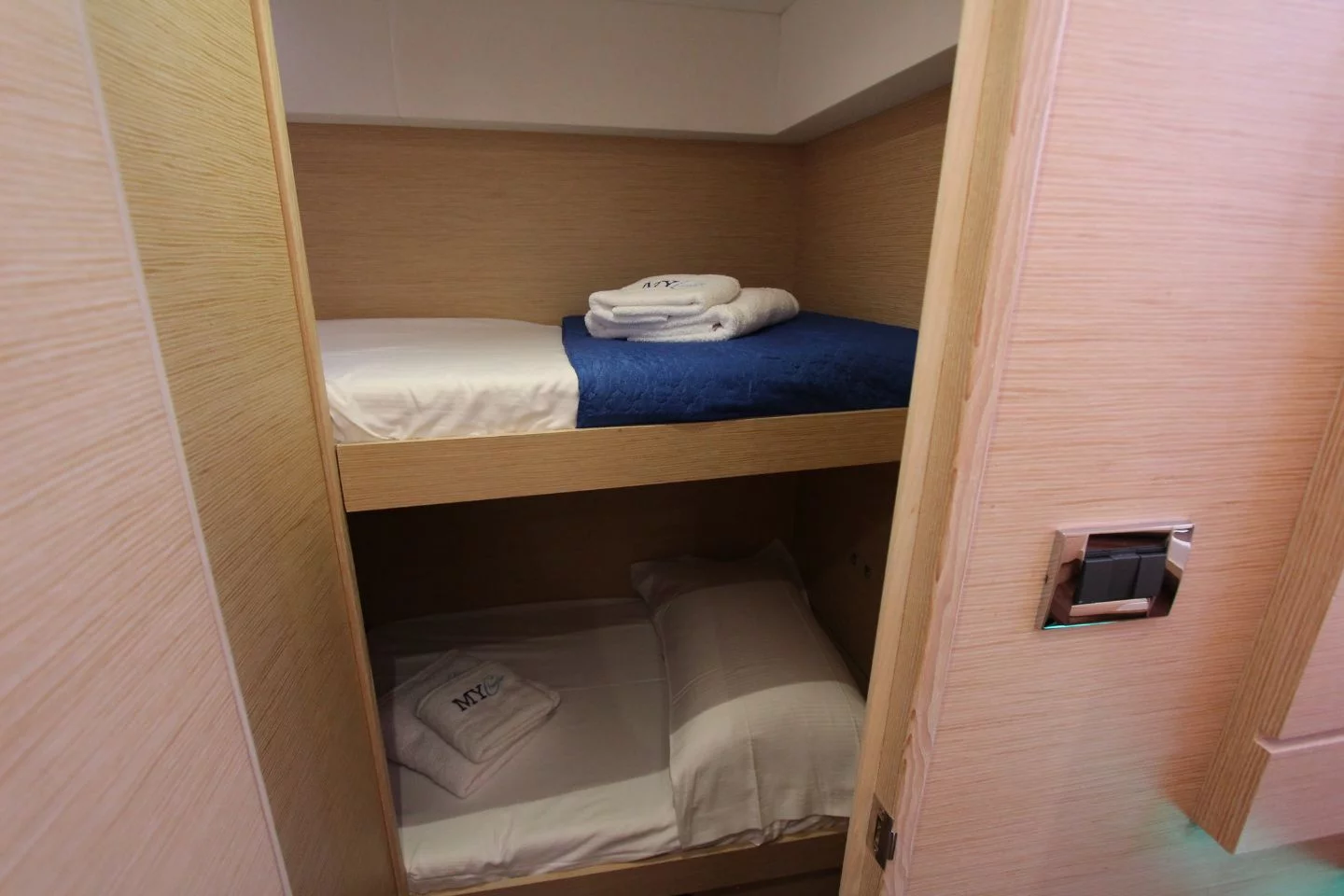 Dufour Catamaran 48 5c+5h (Stella)  - 27