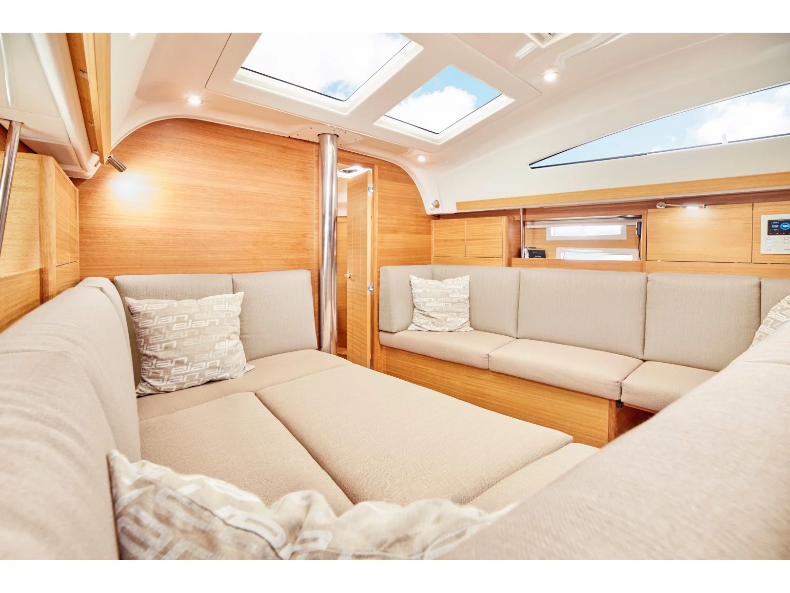 Elan Impression 40.1 (Liana) Interior image - 22