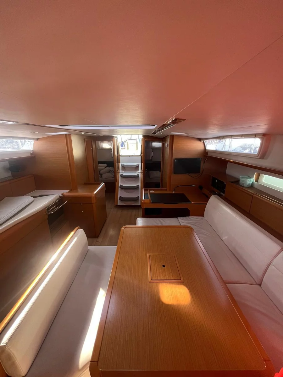 Sun Odyssey 519 (Ondine)  - 1