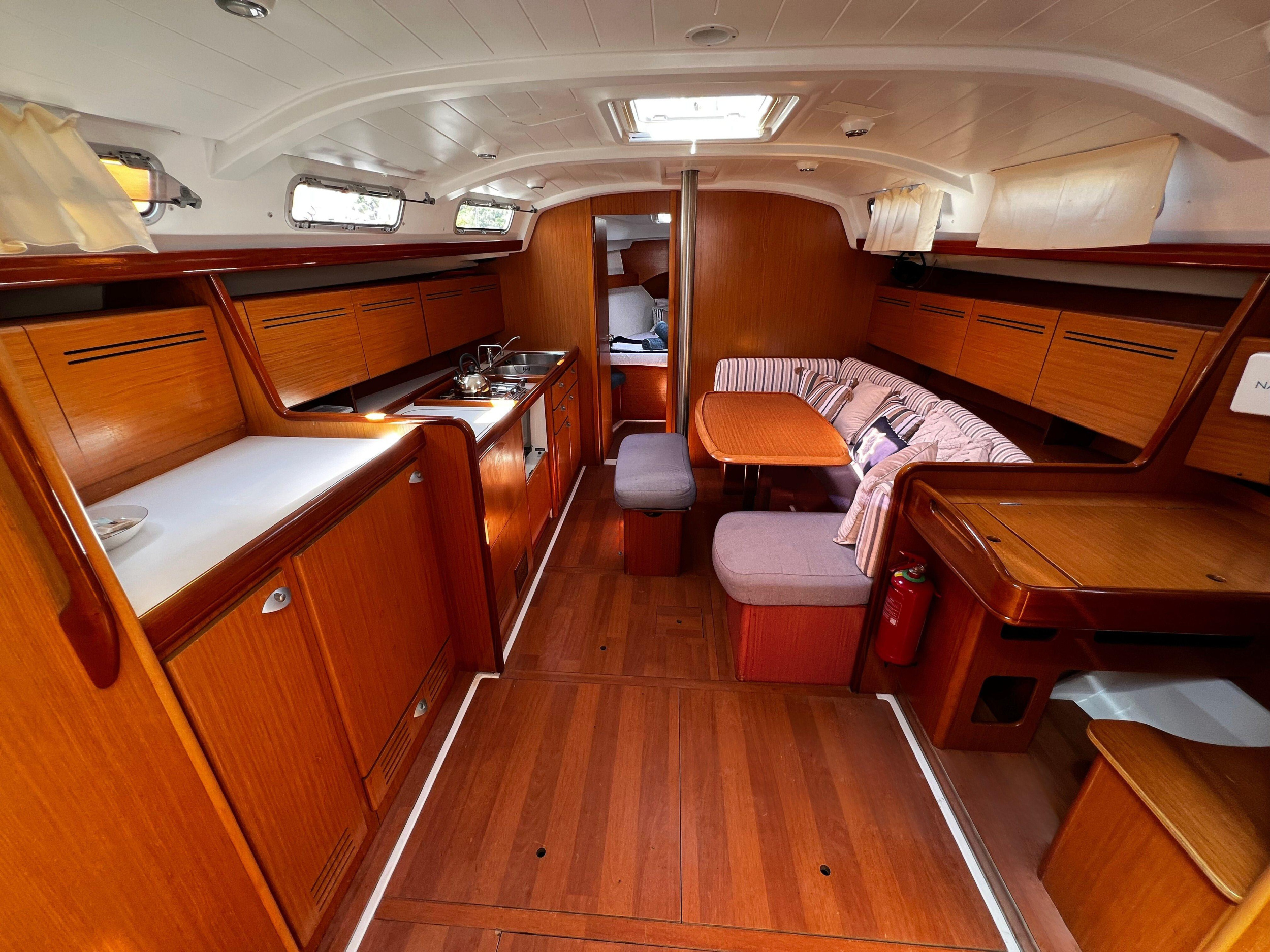 Beneteau 43 — photo 2