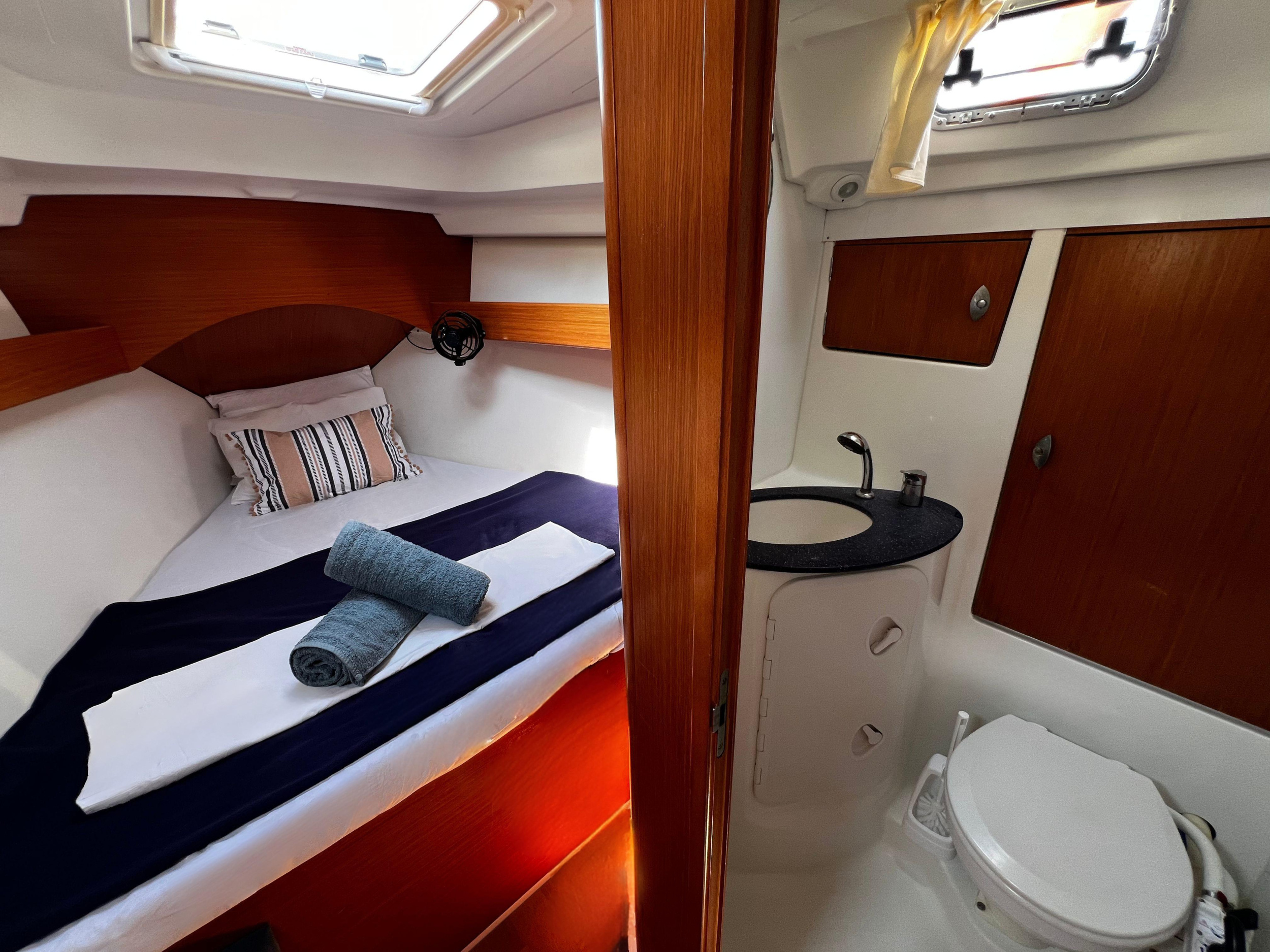 Beneteau 43 — photo 10