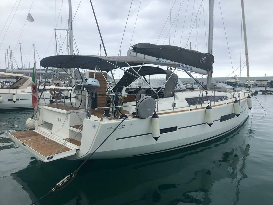 Main image - 0