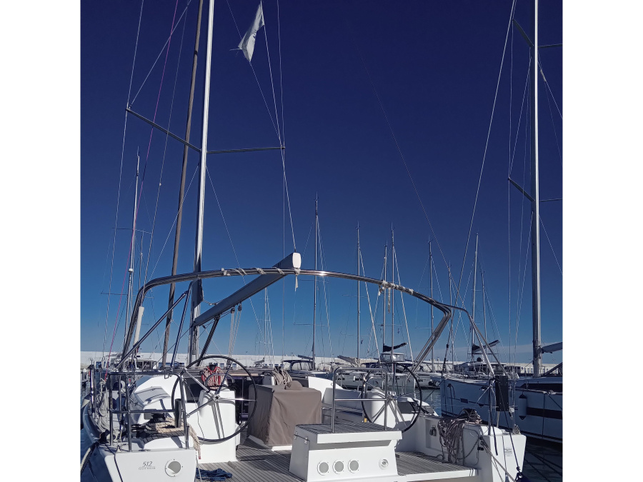 Main image - 0