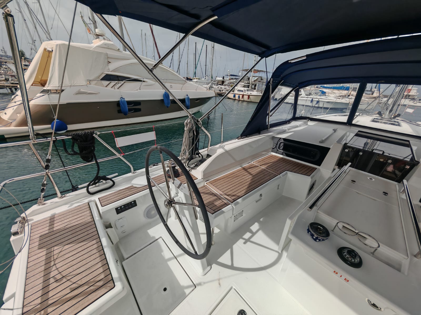 Photo #6 - Oceanis 46.1 (Aurora) in Vibo Marina - 19519