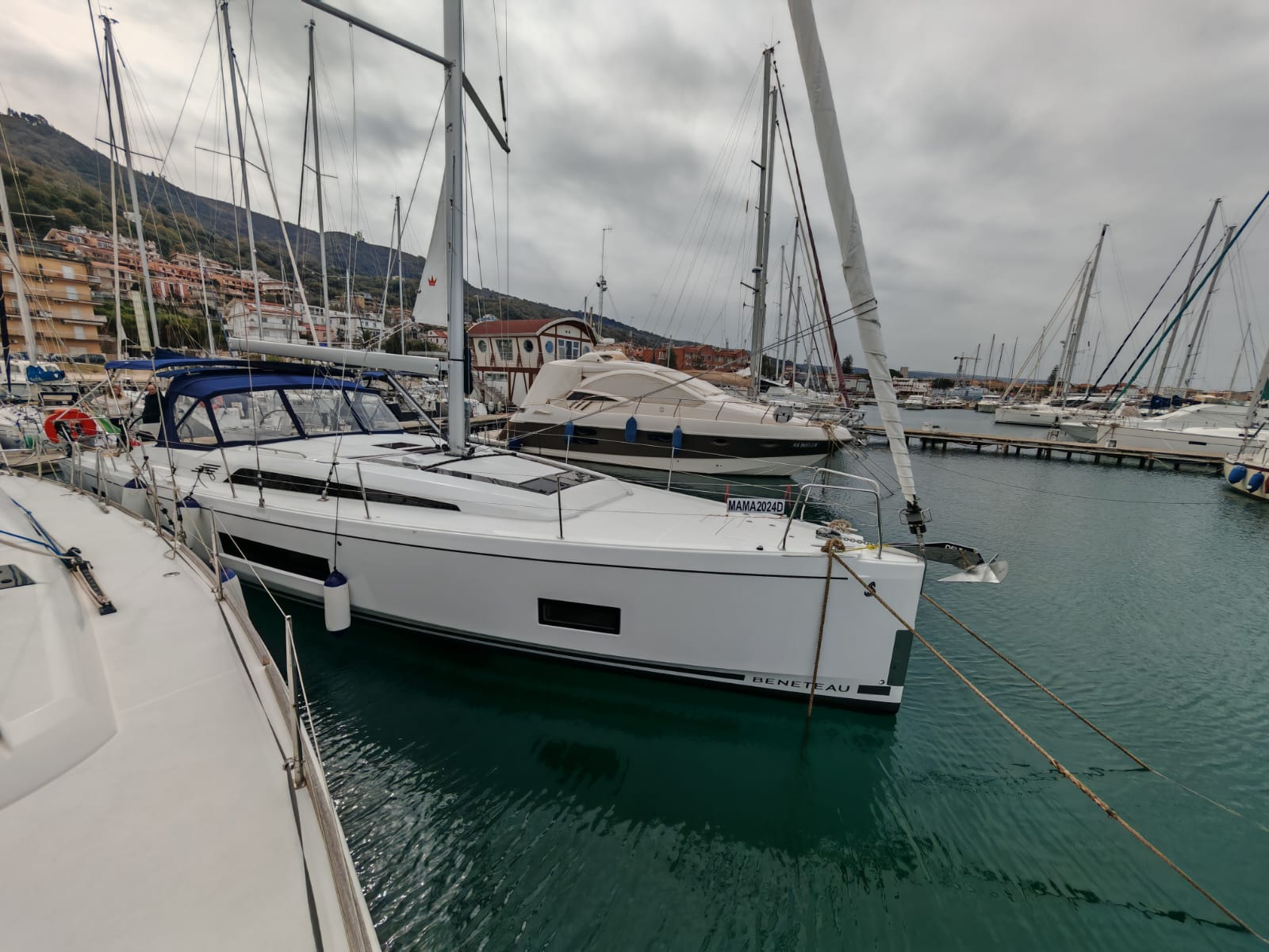 Photo #9 - Oceanis 46.1 (Aurora) in Vibo Marina - 19519