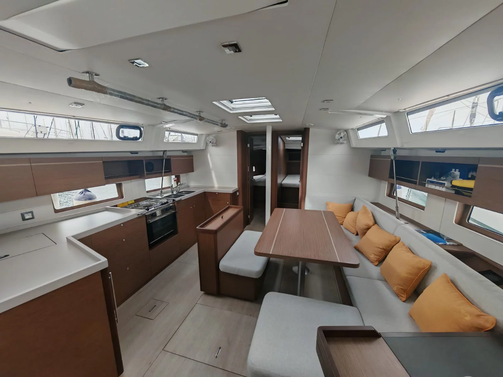 Oceanis 46.1 (Aurora)  - 4