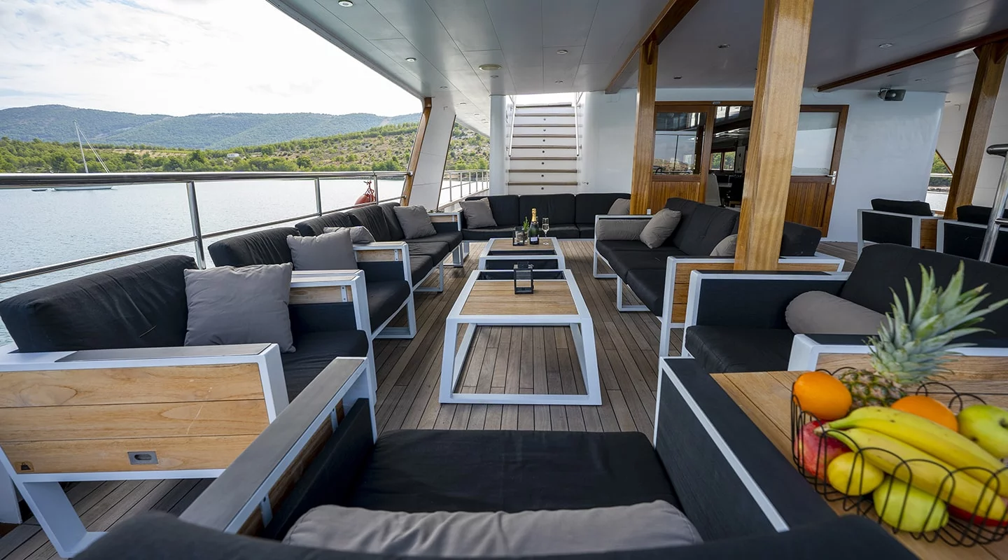 Motoryacht Karizma (Karizma)  - 20