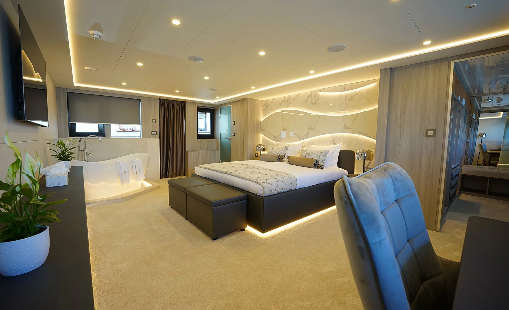 Motoryacht Freedom (Freedom)  - 14
