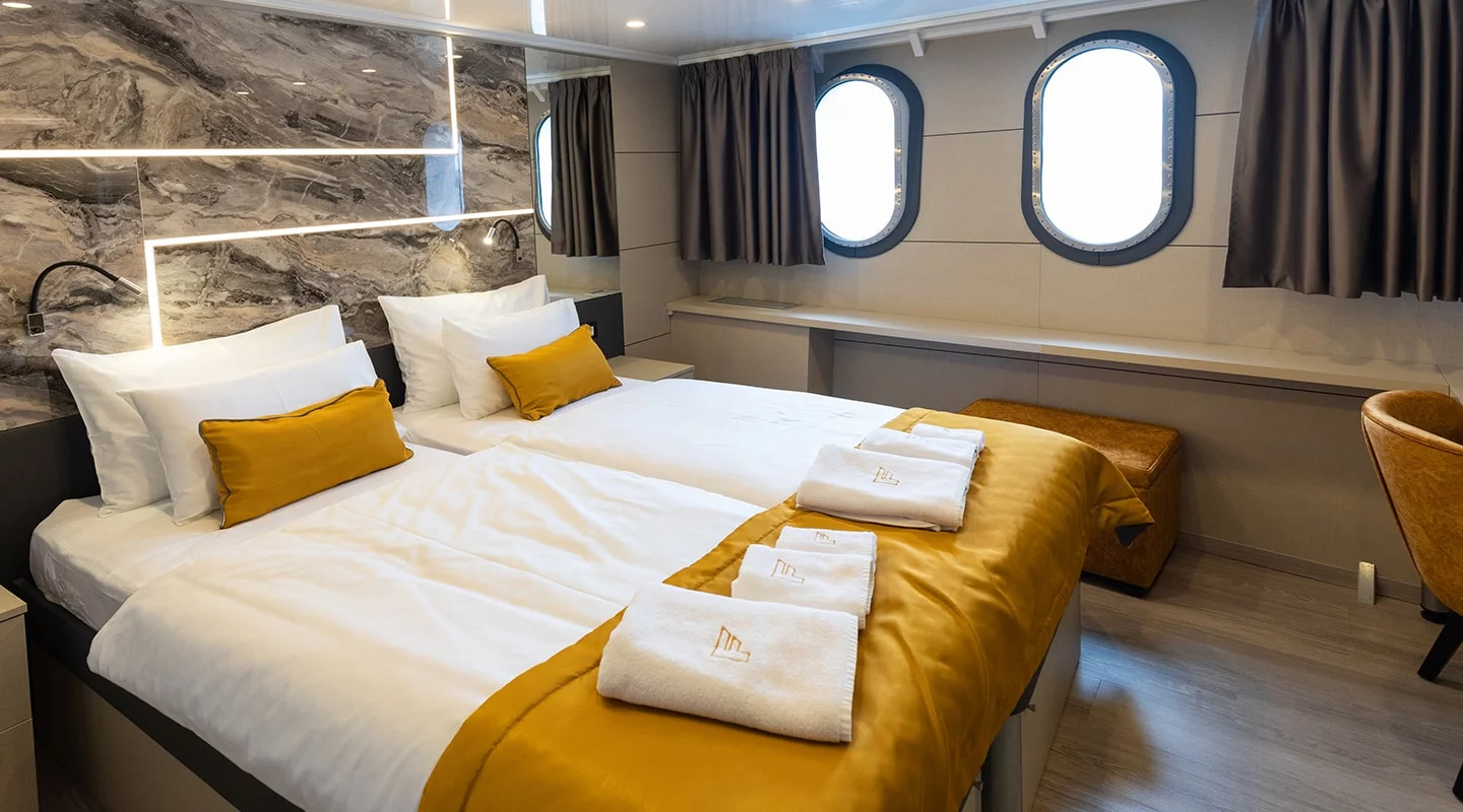 Motoryacht Freedom (Freedom)  - 27