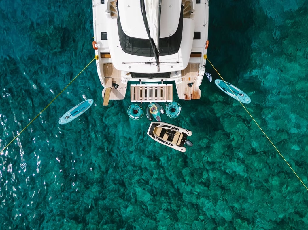 Lagoon 51 — photo 20