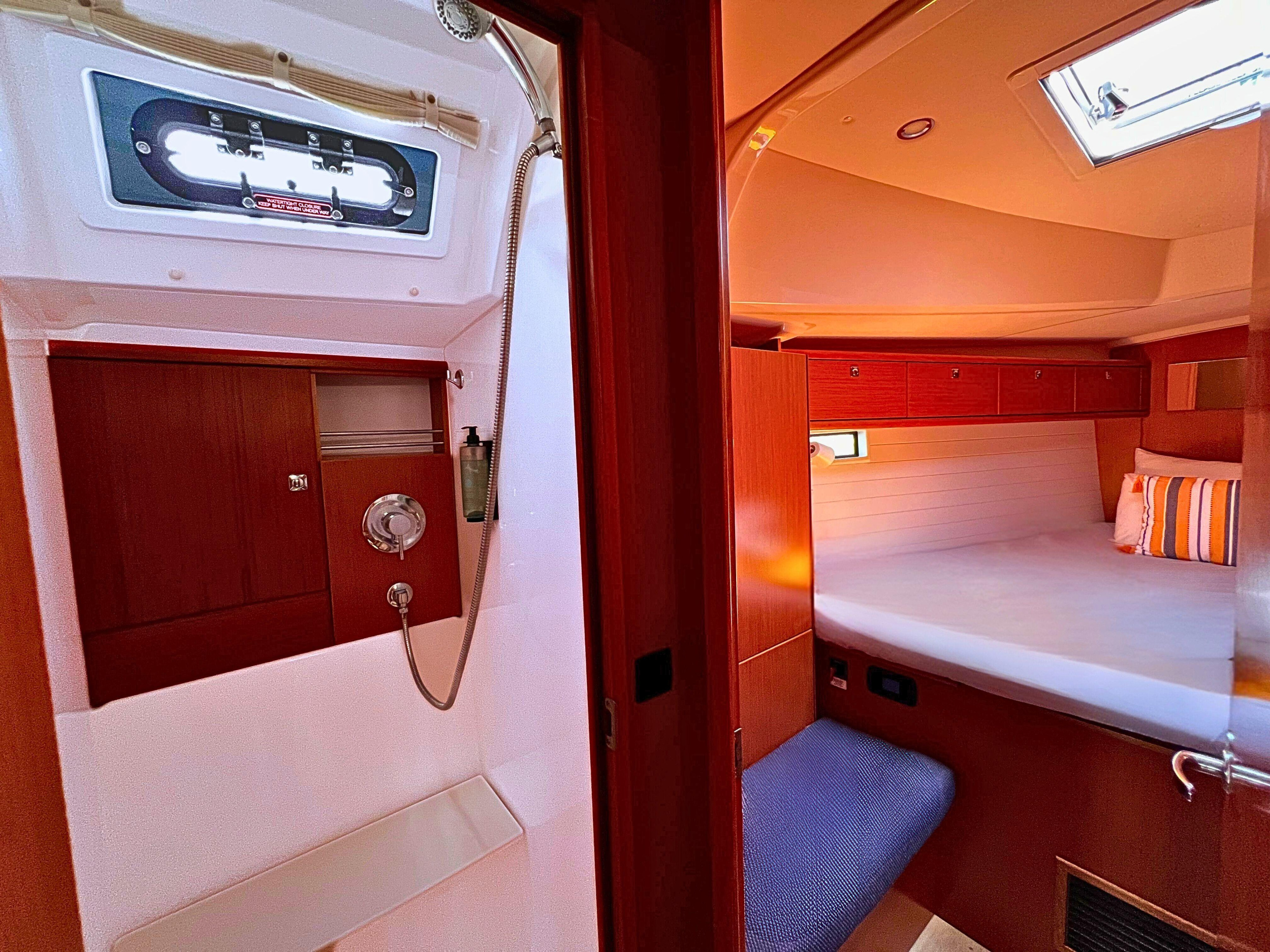 Bavaria 46 Cruiser — photo 10