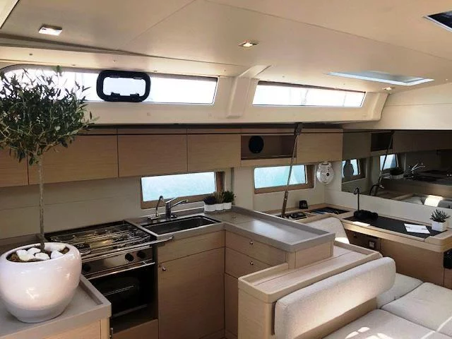 Oceanis 51.1 (DEMILIA STAR)  - 12