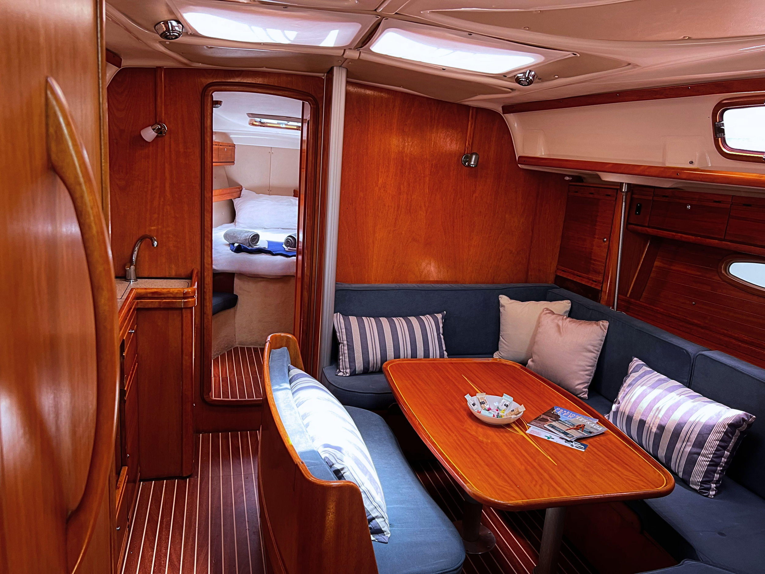 Bavaria Cruiser 39 — photo 11