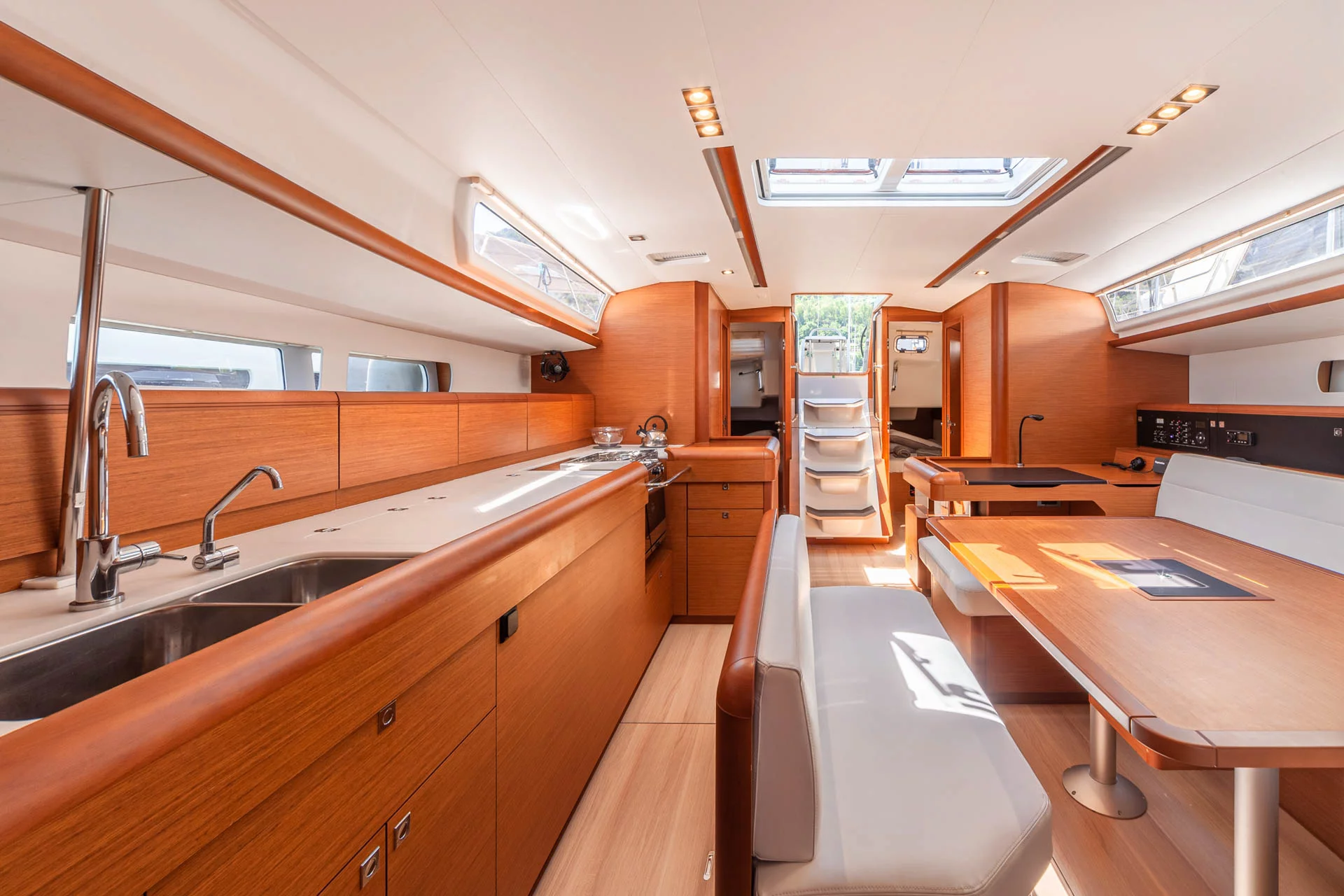 Sun Odyssey 519 (Montecarlo)  - 5